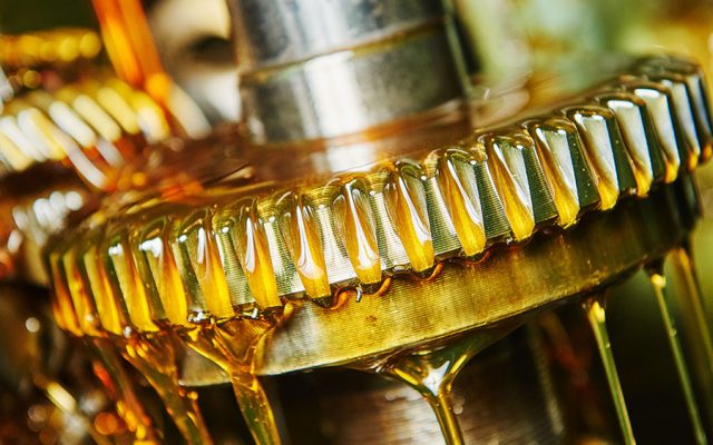 ประโยชน์ของ Silicone Oil