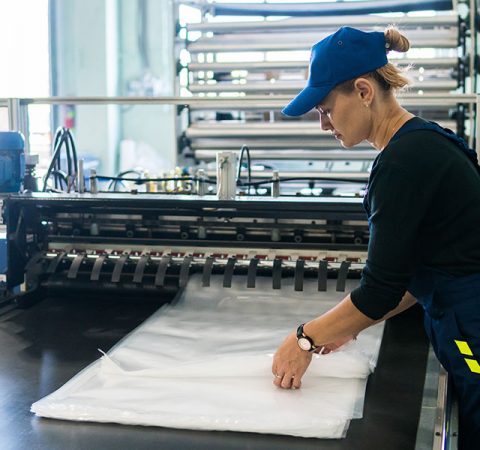 Methyl Ethyl Ketone, Xylene, Triethylene Glycol สารเคมีสำคัญในอุตสาหกรรมพลาสติก